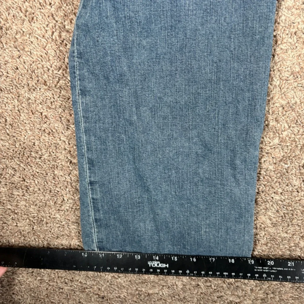 J.Crew Mens Straight Leg Jeans Medium Wash Blue Denim 38x32 Zip Fly Cotton Blend
